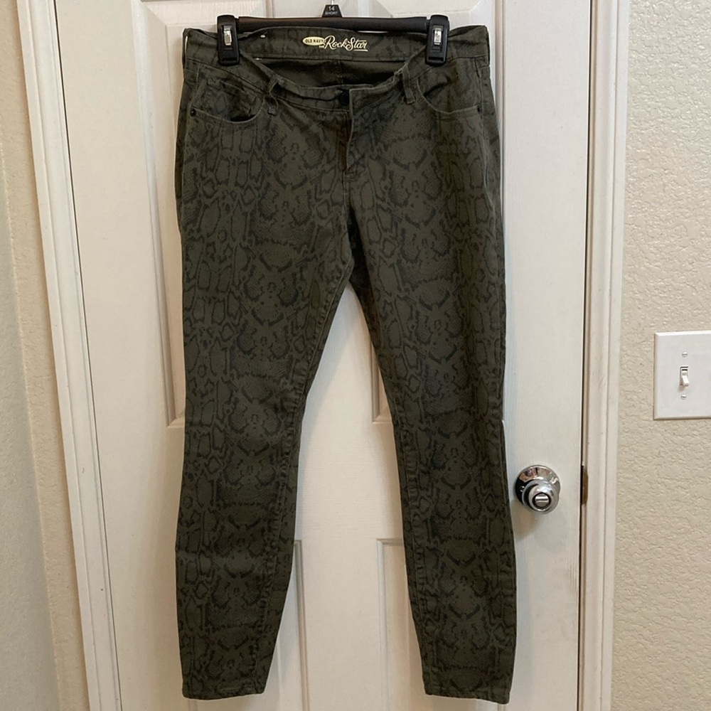 Old Navy Green Skinny Jeans Sleek Fit